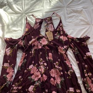 Off the shoulder long sleeve maroon with flowers top , size small